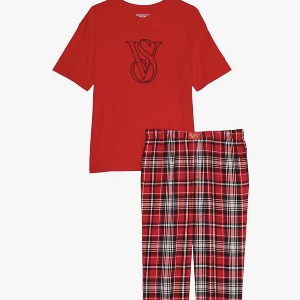 Victoria's Secret Red Flannel Pajama Set M NWT